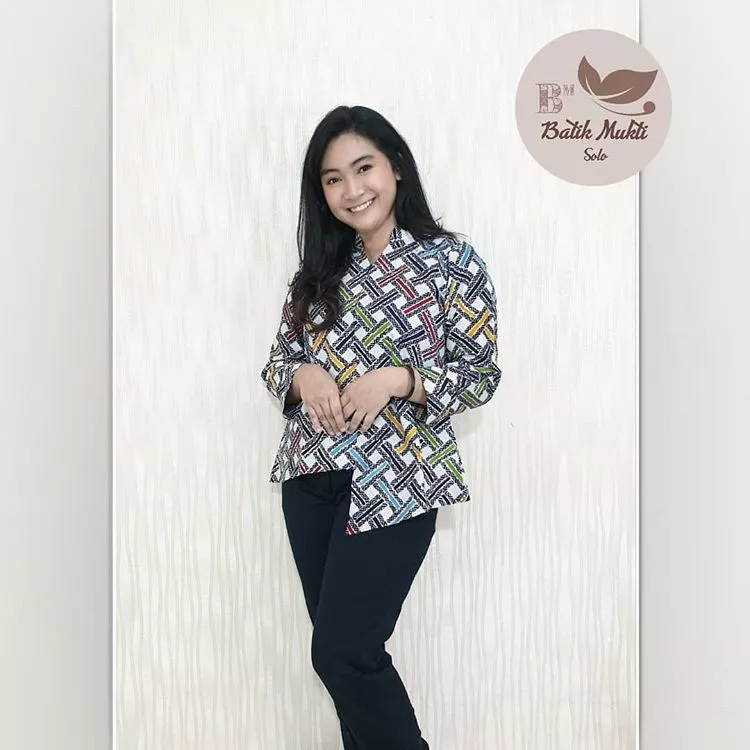 GEDEK BLOUSE ANYAM GEDEK